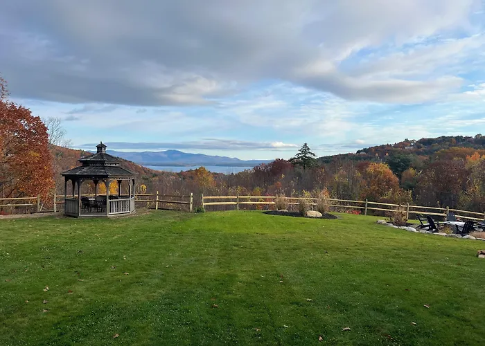 Gunstock Inn & Suites